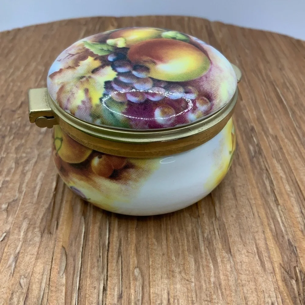 Ayshford Staffordshire Vintage Fine Bone China Autumn Fruit Design Trinket Box